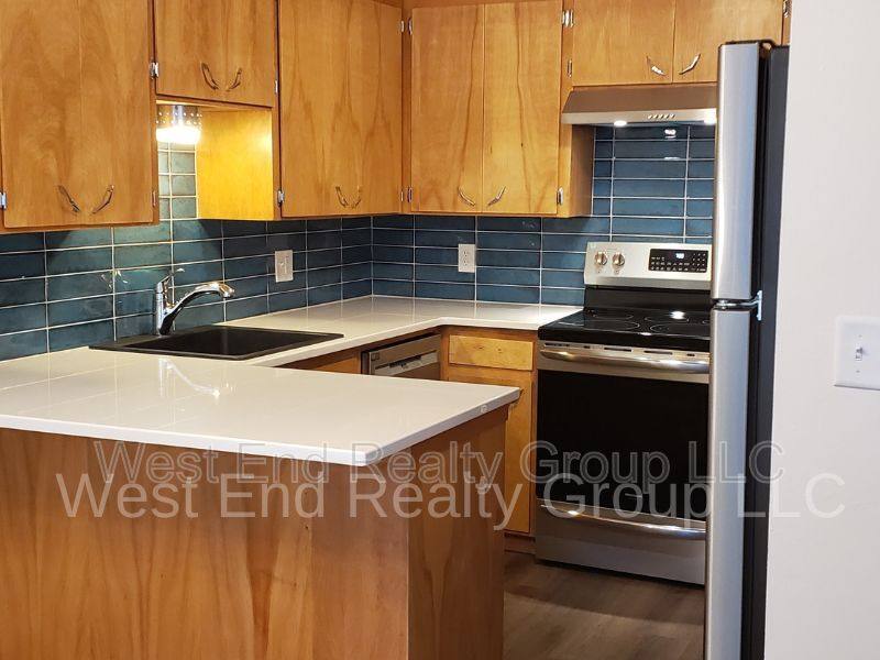 Apartment for rent at 352 W 5th St, Loveland, CO 80537