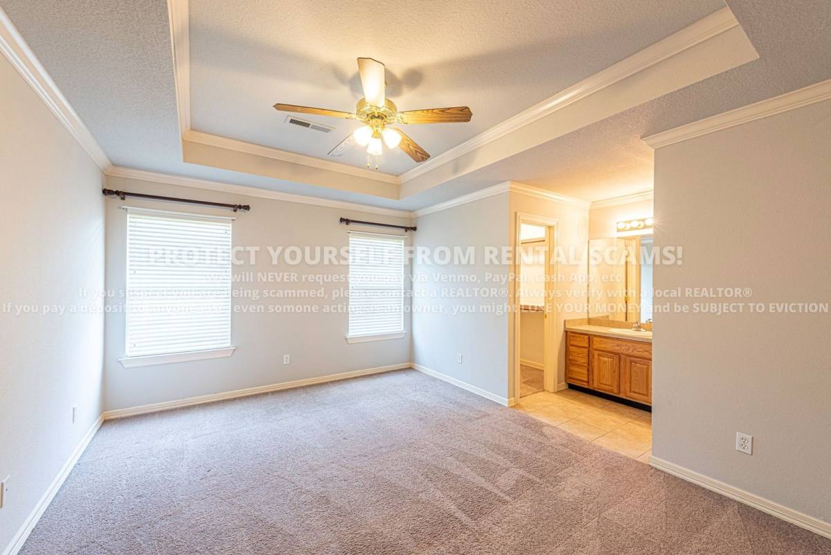 Apartment for rent at 245 Ravenwood Rd, Siloam Springs, AR 72761