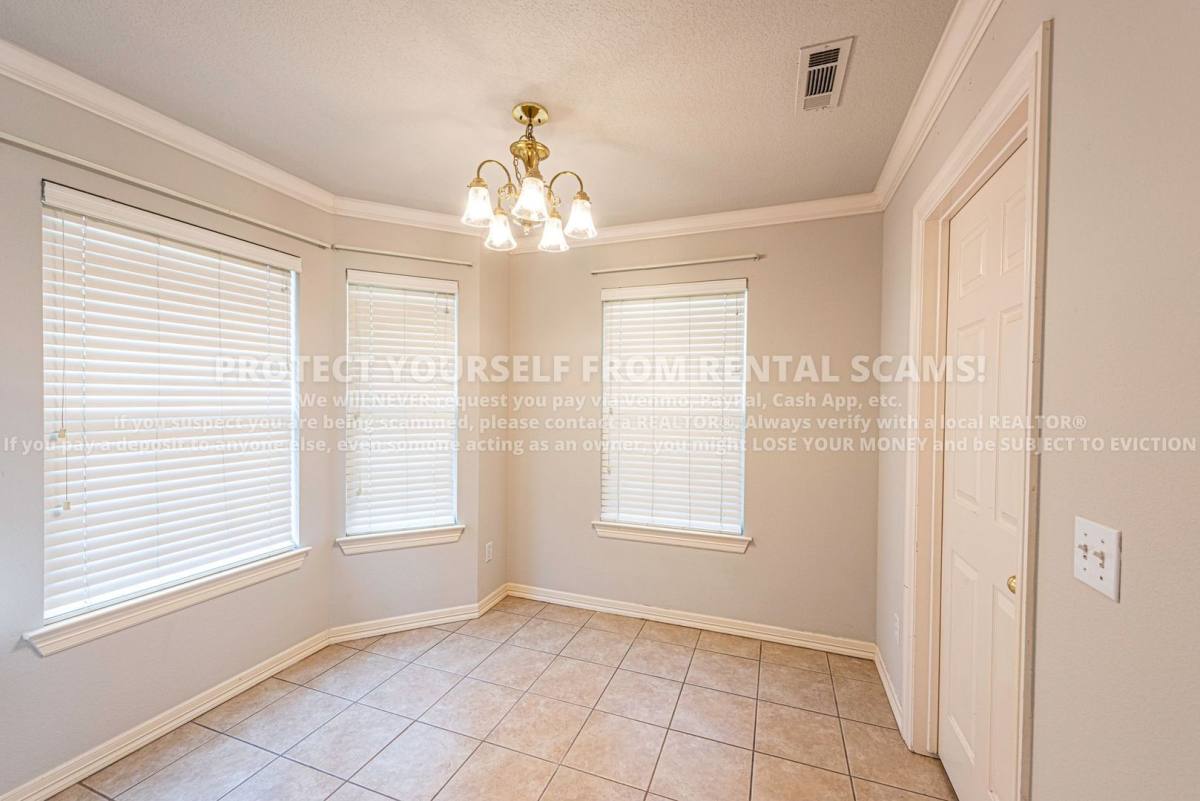 Apartment for rent at 245 Ravenwood Rd, Siloam Springs, AR 72761