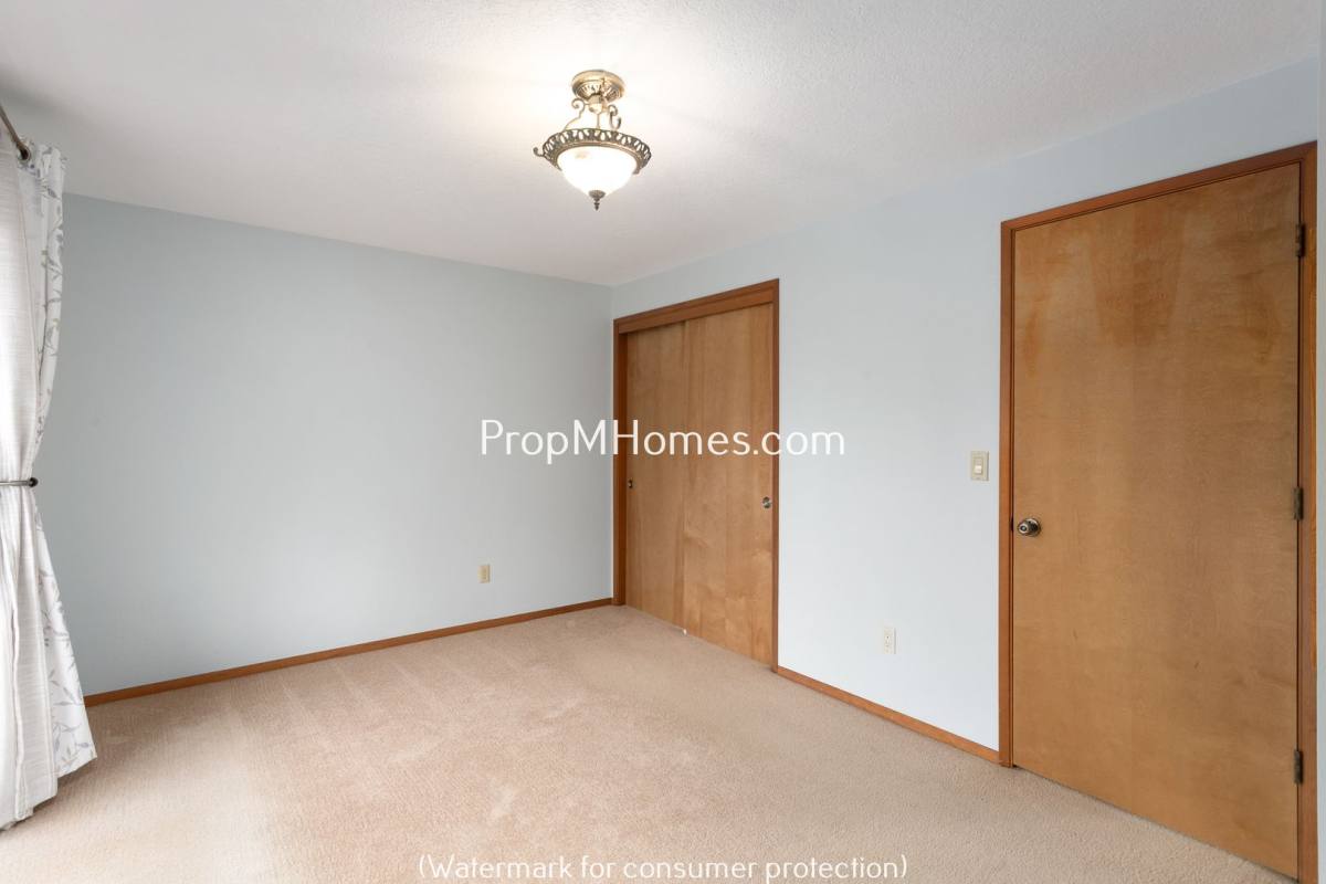 House for rent at 16524 SE Gordon St, Portland, OR 97267