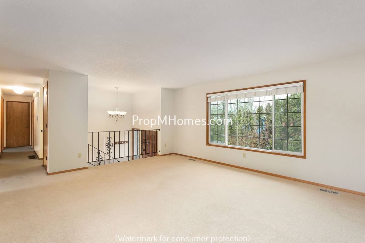 House for rent at 16524 SE Gordon St, Portland, OR 97267