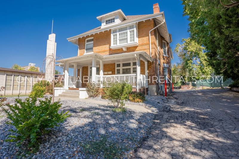Apartment for rent at 955 E 100 S #5, Salt Lake City, UT 84102