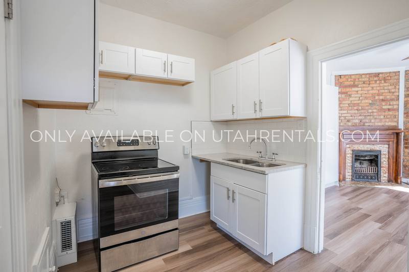 Apartment for rent at 955 E 100 S #5, Salt Lake City, UT 84102
