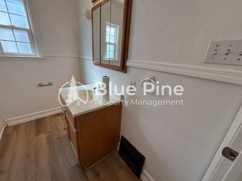 Apartment for rent at 309 S Milton Ave, Shelley, ID 83274