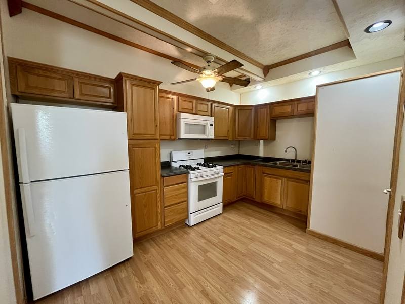 Apartment for rent at 706 E Water St #1, Prospect, OH 43342