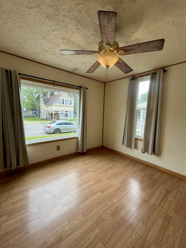 Apartment for rent at 706 E Water St #1, Prospect, OH 43342