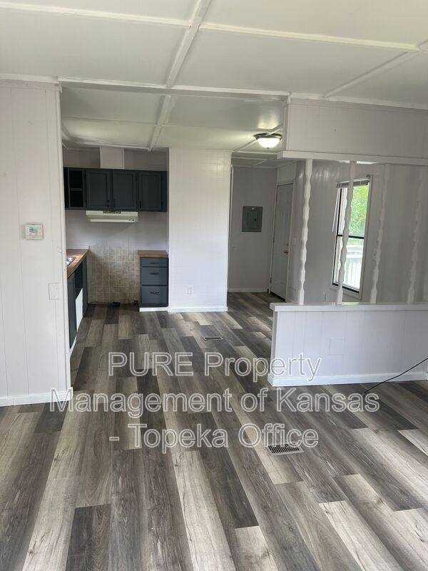 House for rent at 1208 Oak St #4, Valley Falls, KS 66088