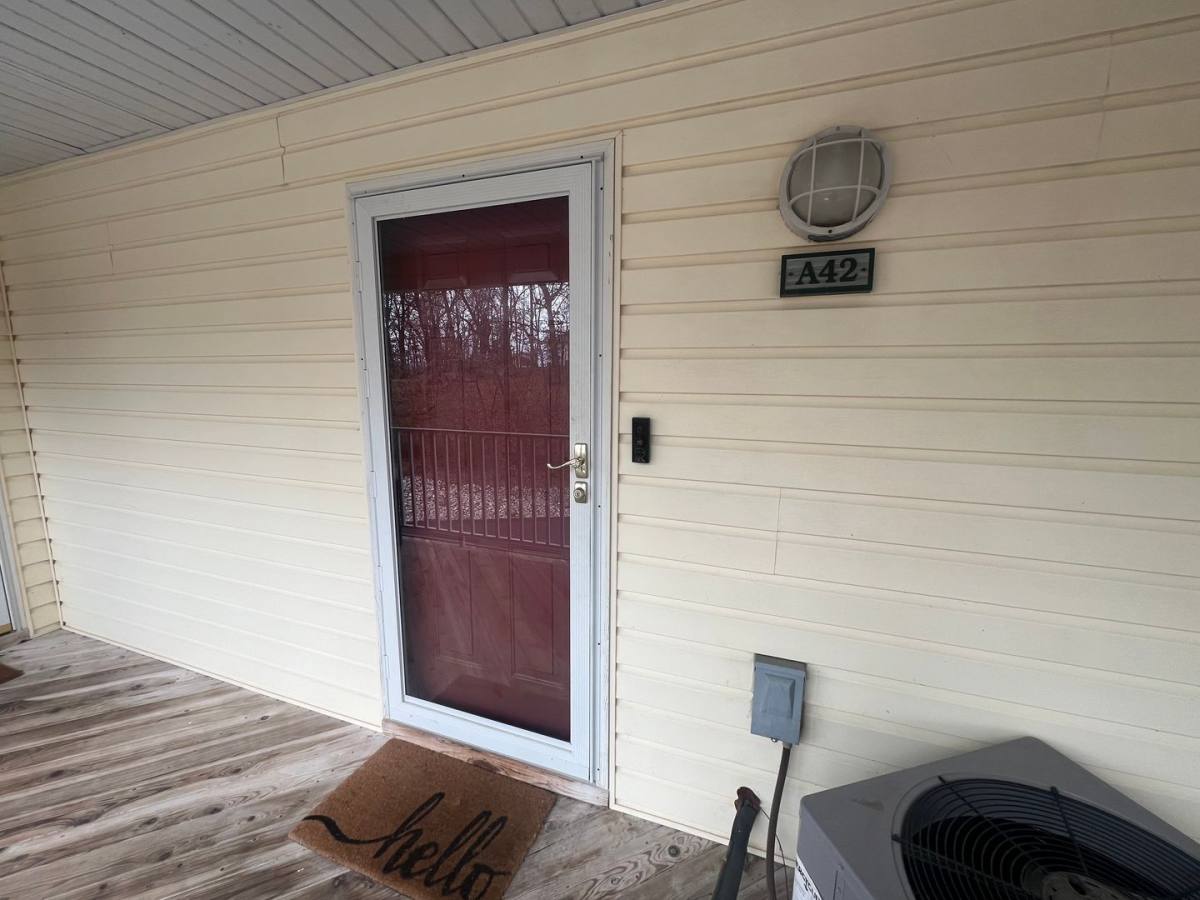 Condo for rent at 1441 Ledges Dr, Osage Beach, MO 65065