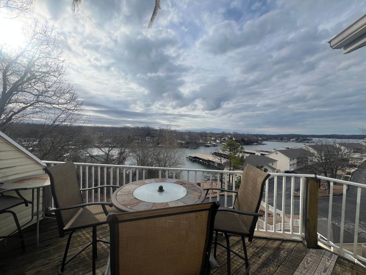 Condo for rent at 1441 Ledges Dr, Osage Beach, MO 65065