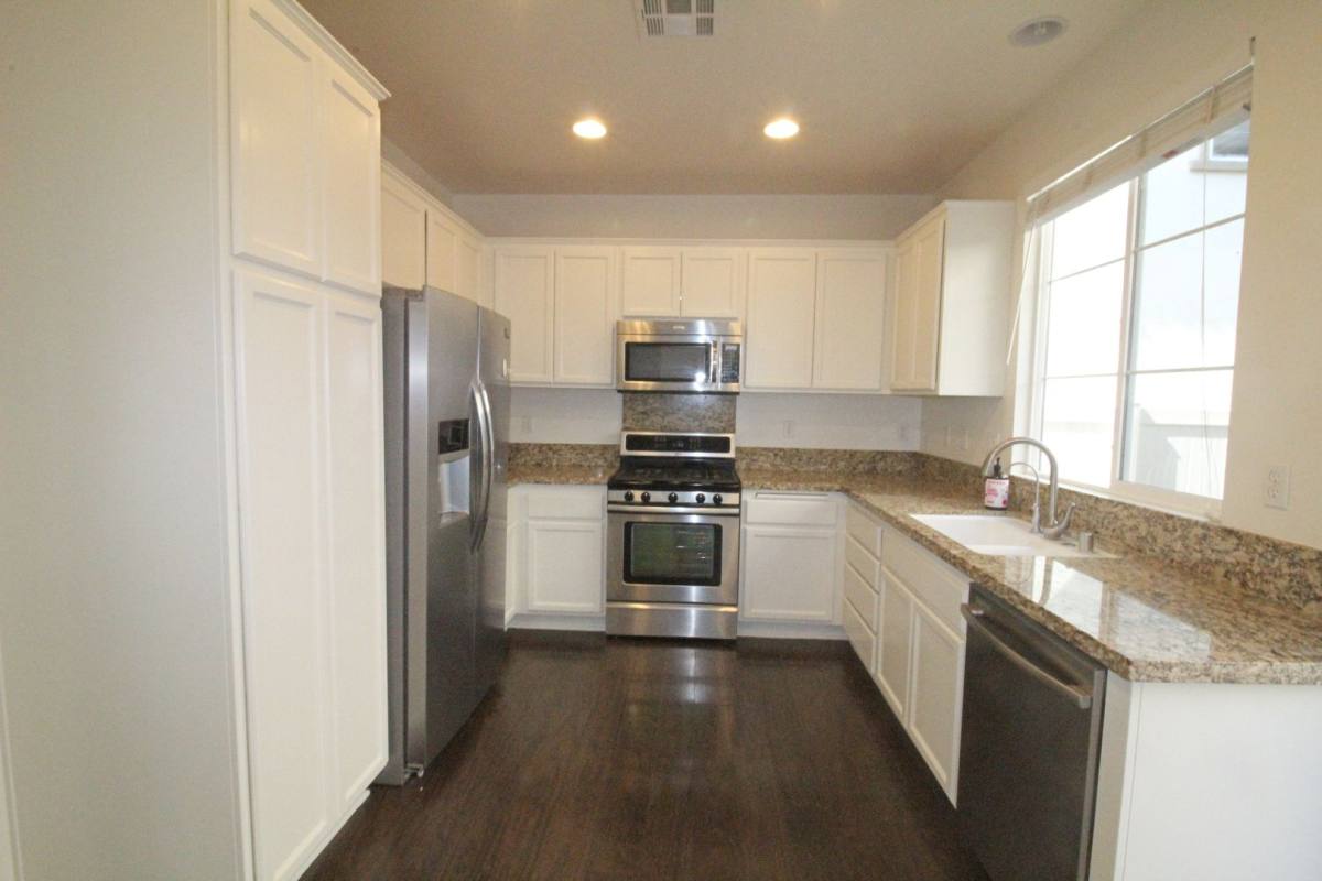 House for rent at 3139 Lisbon Lane, Oxnard, CA 93036