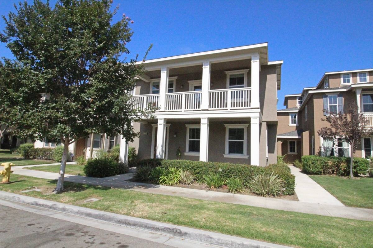 House for rent at 3139 Lisbon Lane, Oxnard, CA 93036