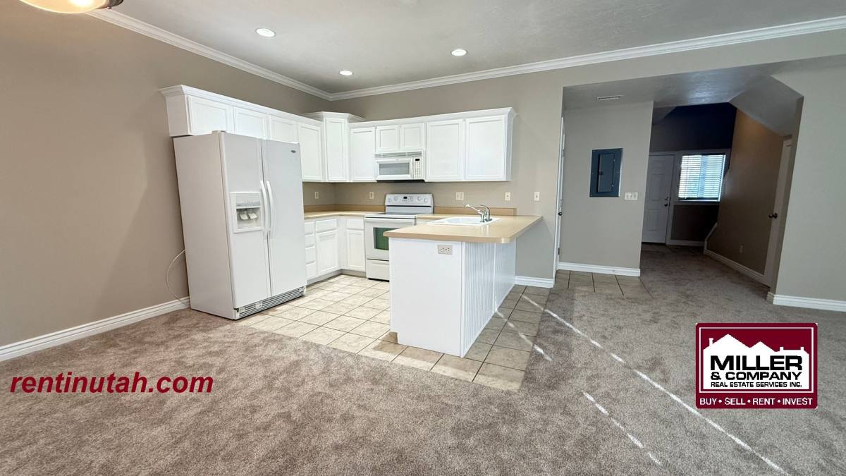 Townhouse for rent at 6784 S 950 E, Midvale, UT 84047
