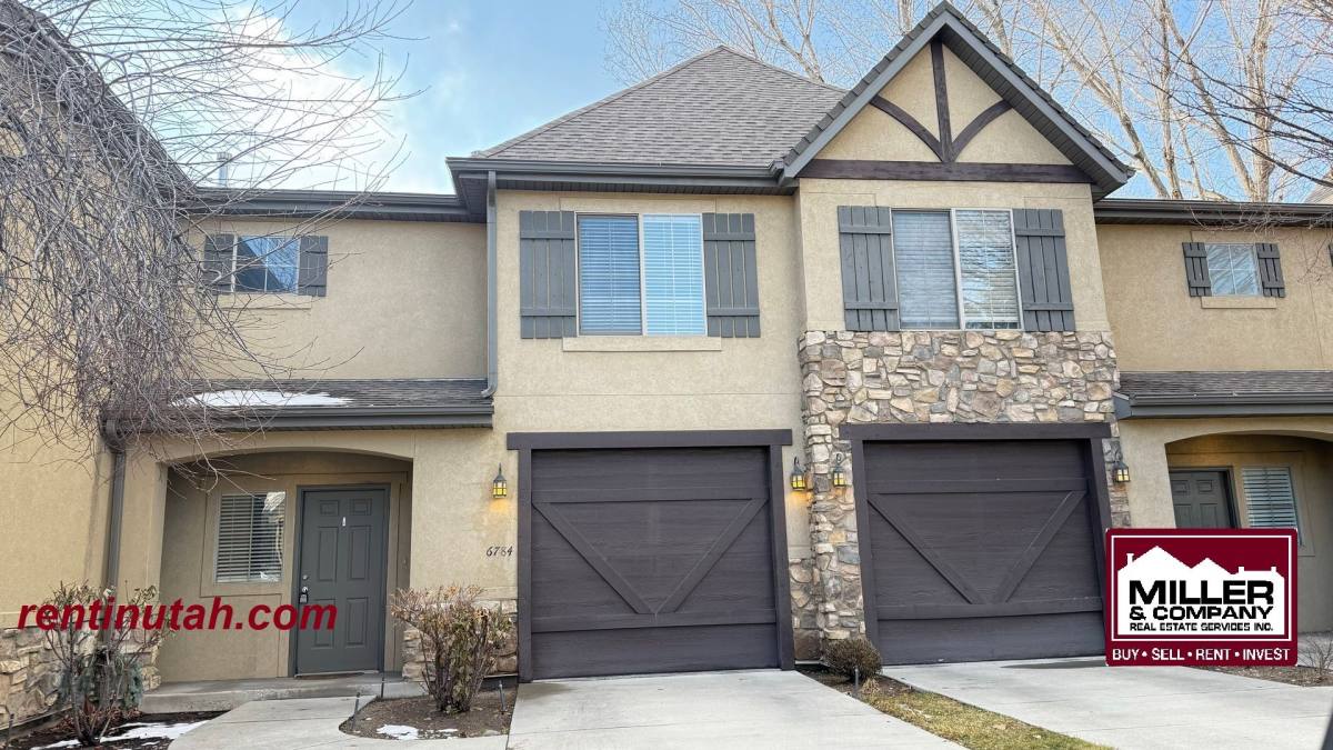 Townhouse for rent at 6784 S 950 E, Midvale, UT 84047