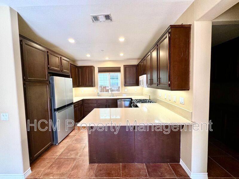 House for rent at 26027 Newport Ave, Loma Linda, CA 92354