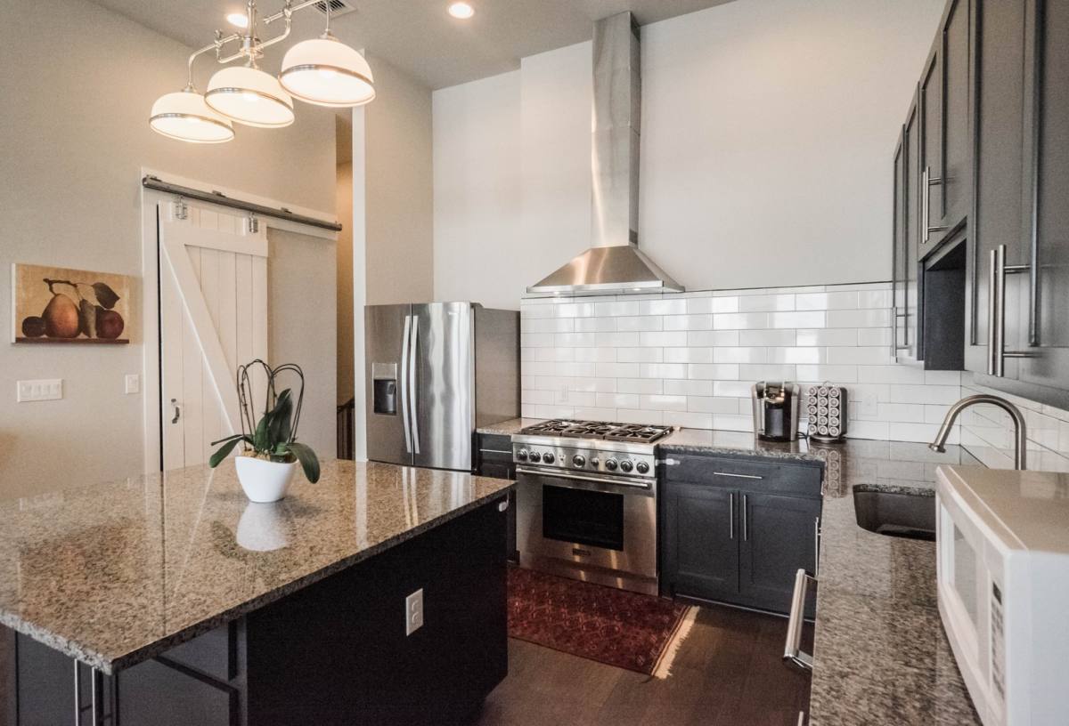 House for rent at 1121 N Academy #B, New Braunfels, TX 78130