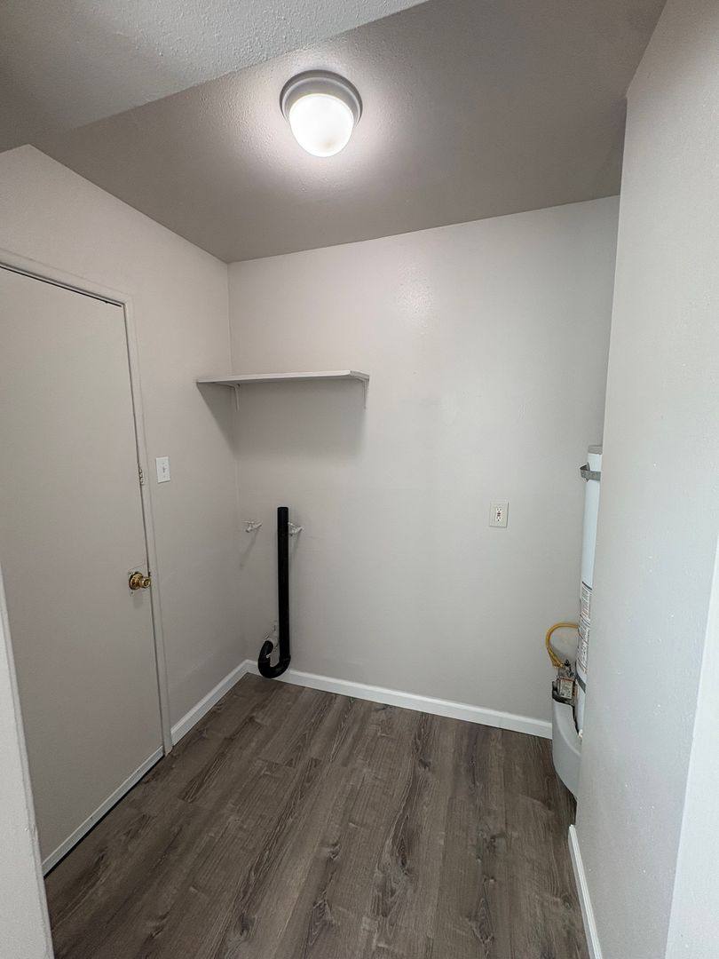 Apartment for rent at 524 Carpenter St, Fairfield, CA 94533