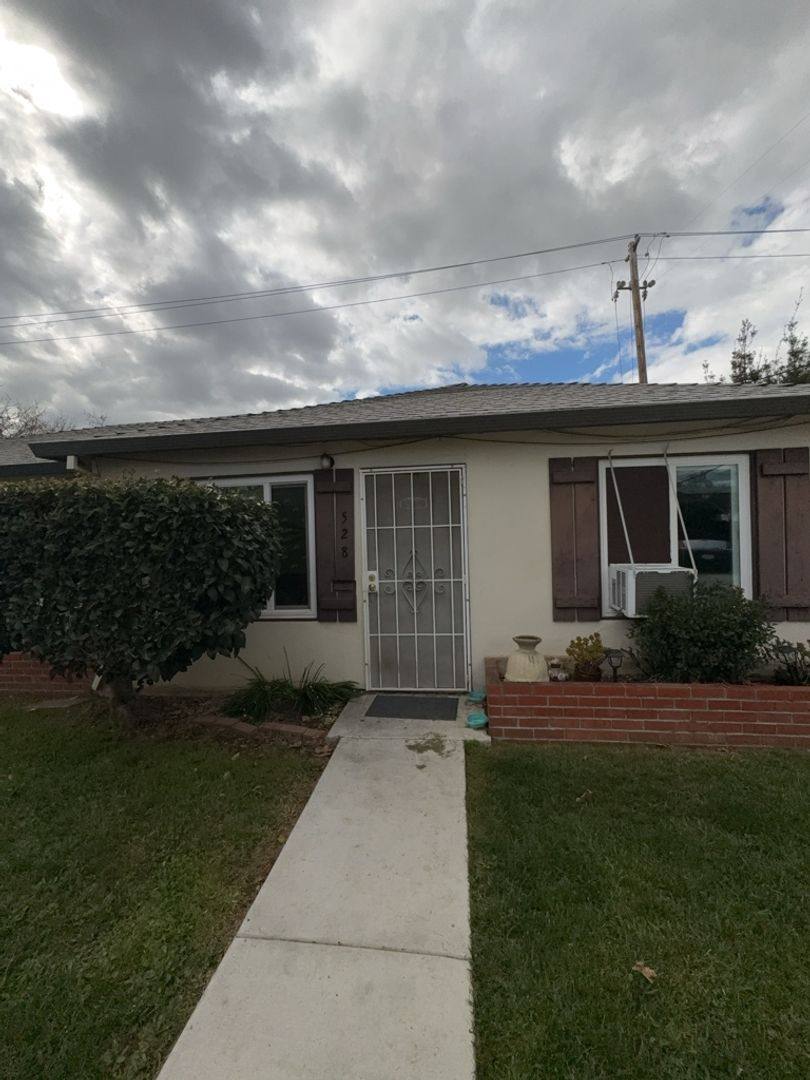Apartment for rent at 524 Carpenter St, Fairfield, CA 94533
