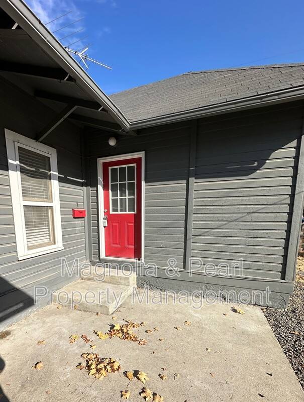 House for rent at 1521 Blaine St #3, Caldwell, ID 83605