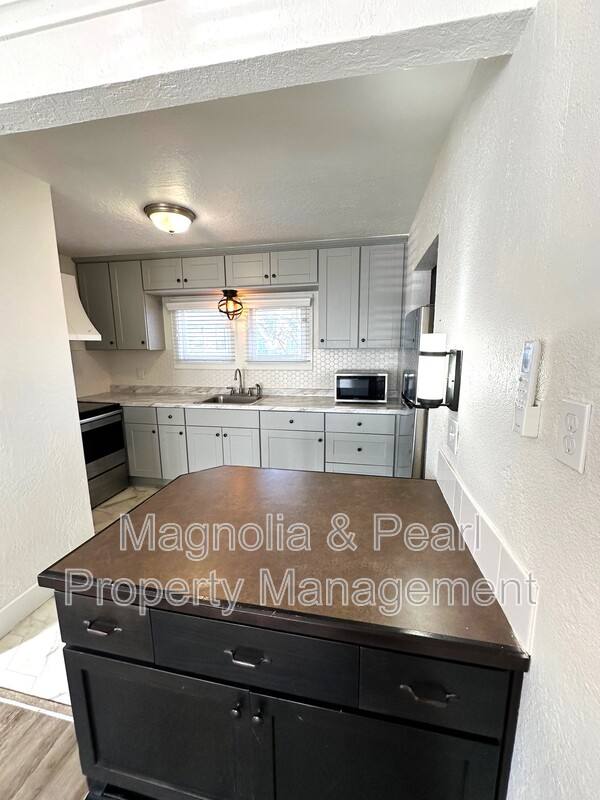 House for rent at 1521 Blaine St #3, Caldwell, ID 83605