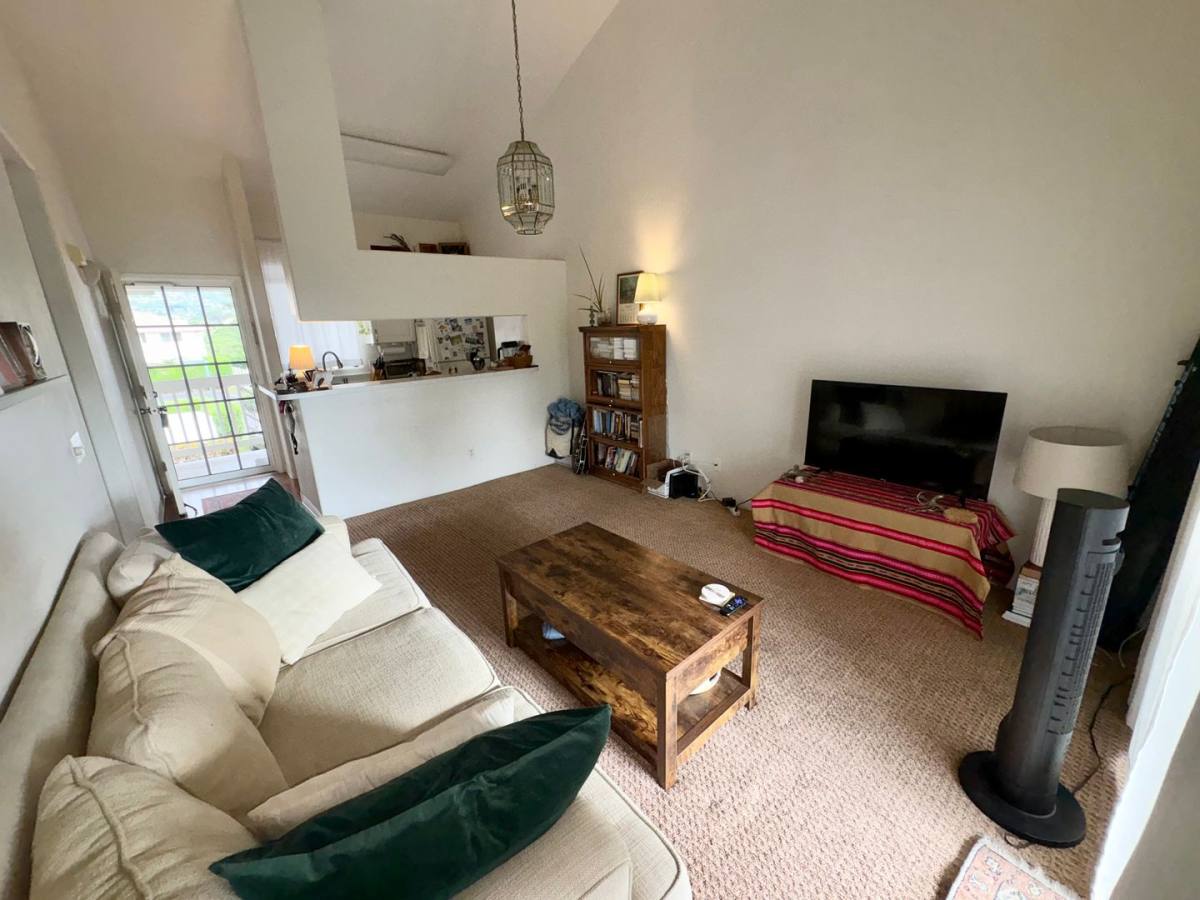 Condo for rent at 75-6081 Alii Dr, Kailua Kona, HI 96740