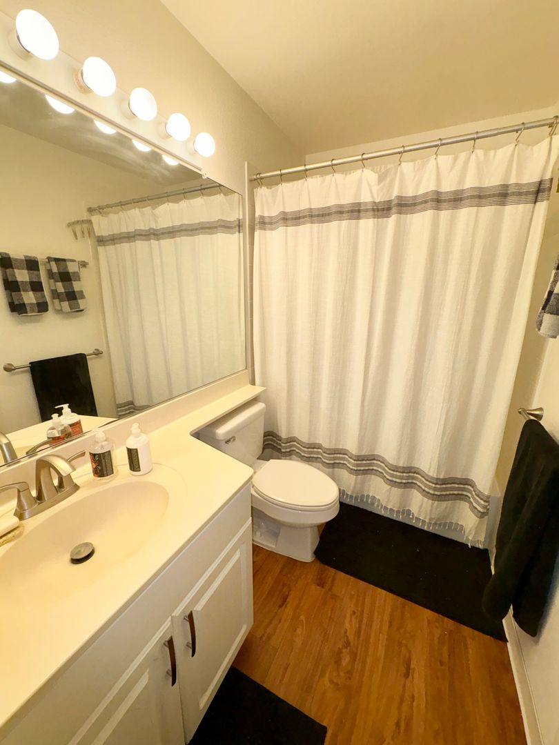 Condo for rent at 75-6081 Alii Dr, Kailua Kona, HI 96740