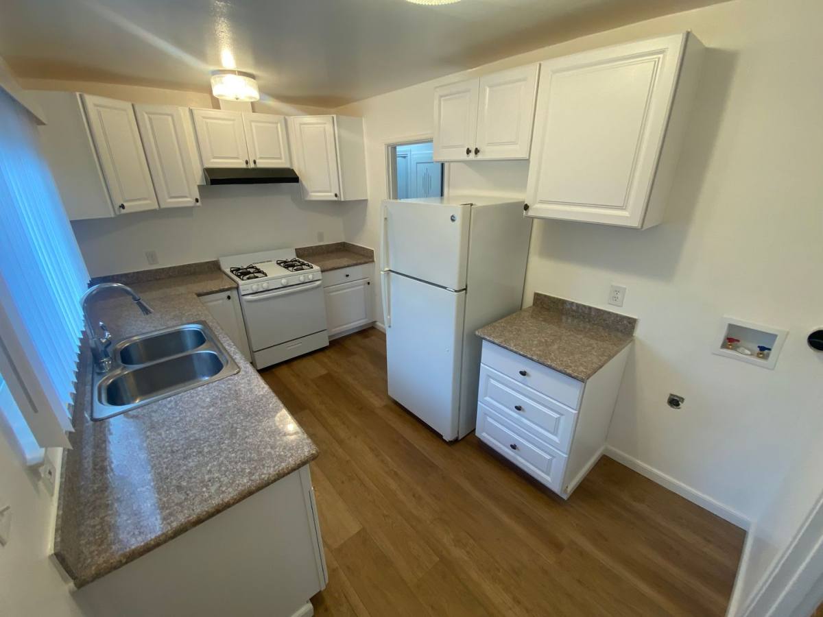 House for rent at 21411 Locust St, Hayward, CA 94541