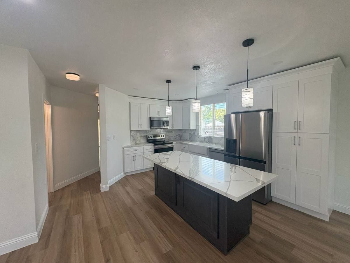 House for rent at 3962 44th St, Sacramento, CA 95820