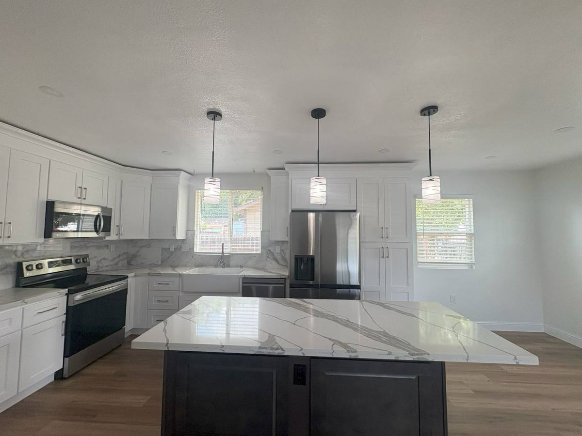 House for rent at 3962 44th St, Sacramento, CA 95820