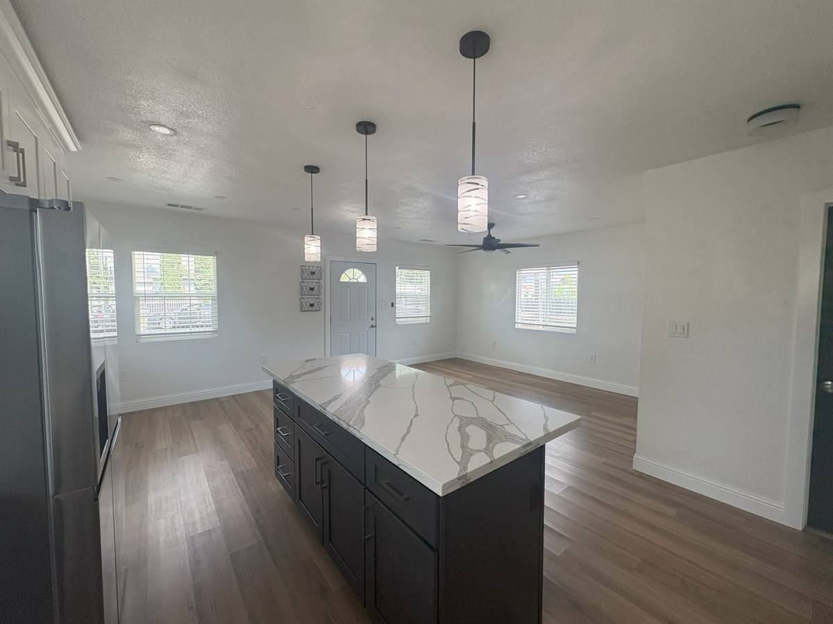 House for rent at 3962 44th St, Sacramento, CA 95820