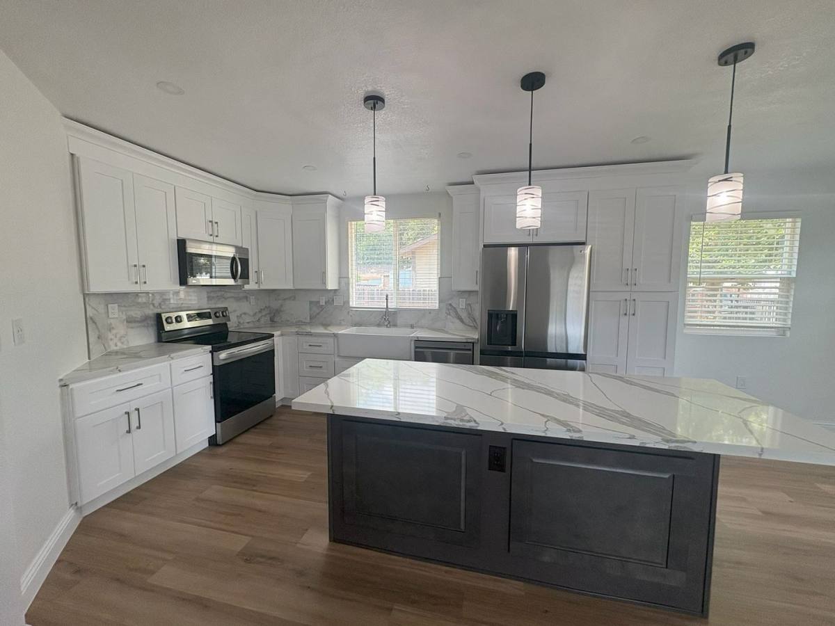 House for rent at 3962 44th St, Sacramento, CA 95820