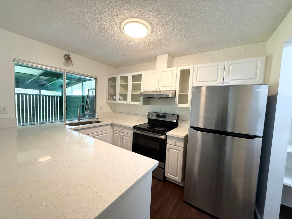 Townhouse for rent at 98-259 Ualo St, Aiea, HI 96701