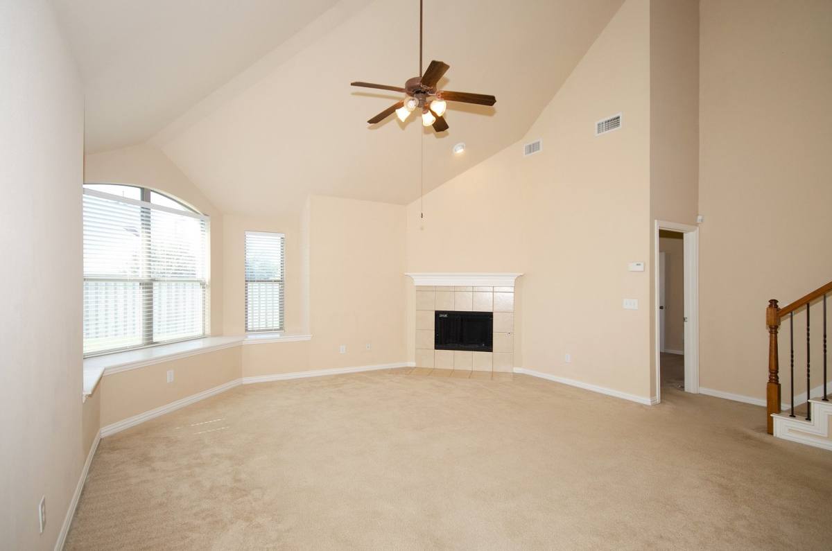 House for rent at 907 Mustang Ridge Dr, Plano, TX 75094