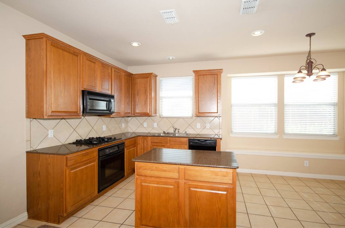 House for rent at 907 Mustang Ridge Dr, Plano, TX 75094