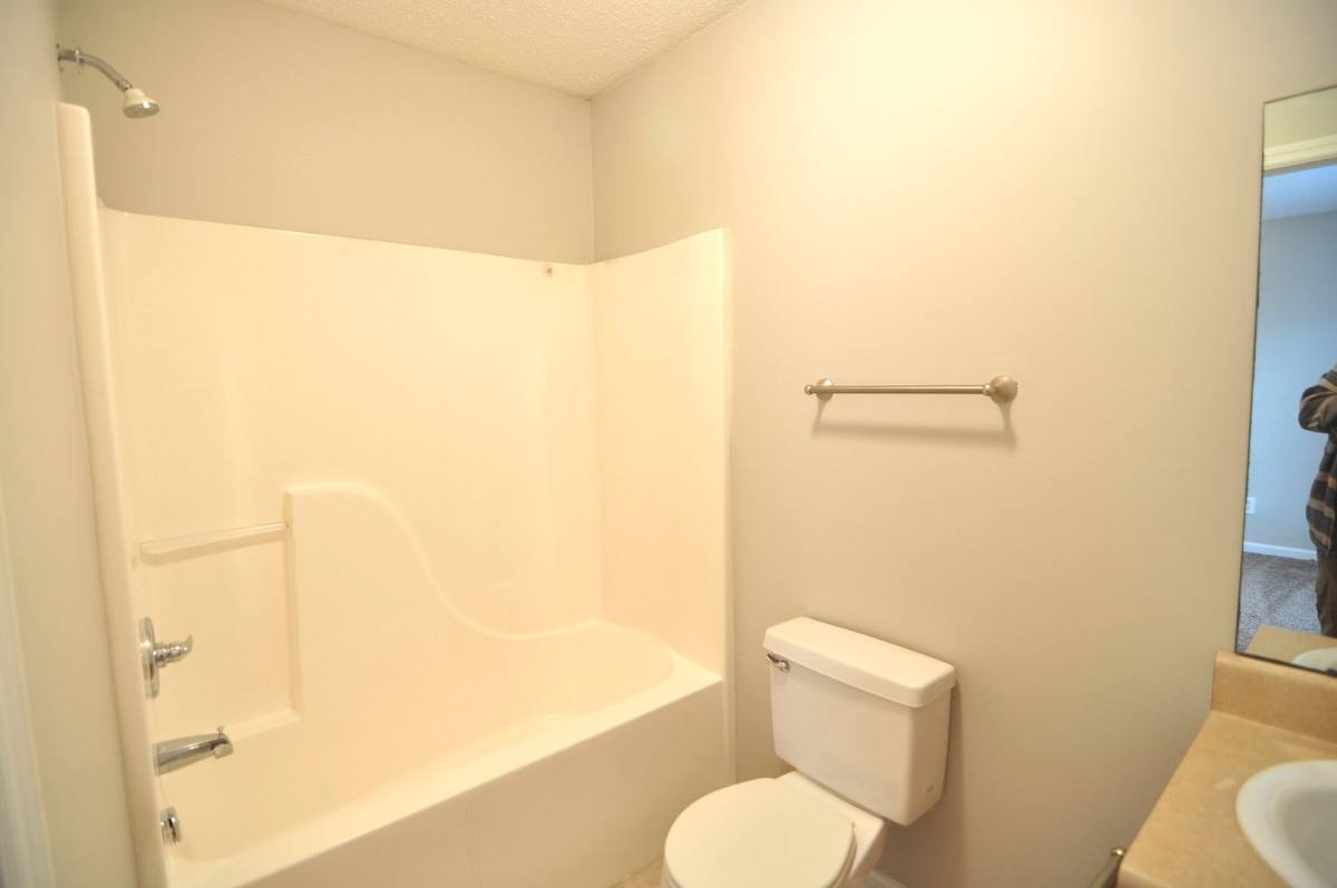 Apartment for rent at 2911 Wimberly Dr, Decatur, AL 35603