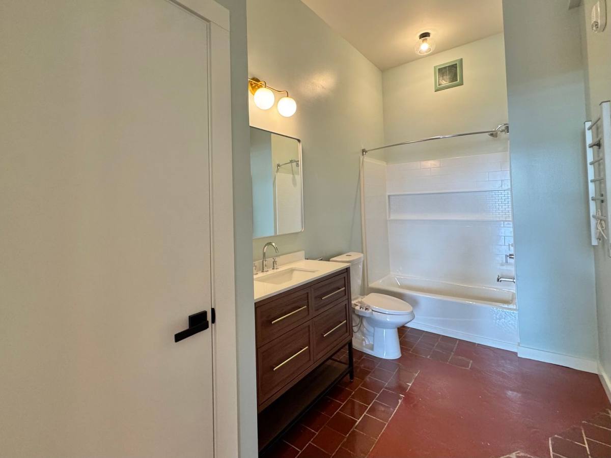 Apartment for rent at 510 S College St, Morganton, NC 28655
