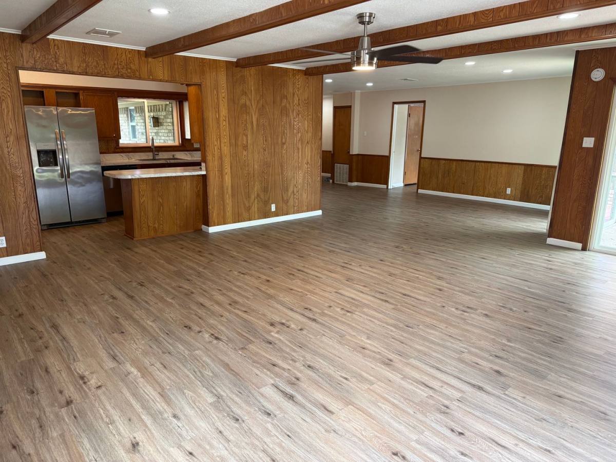 House for rent at 216 Randy Dr, Whitesboro, TX 76273