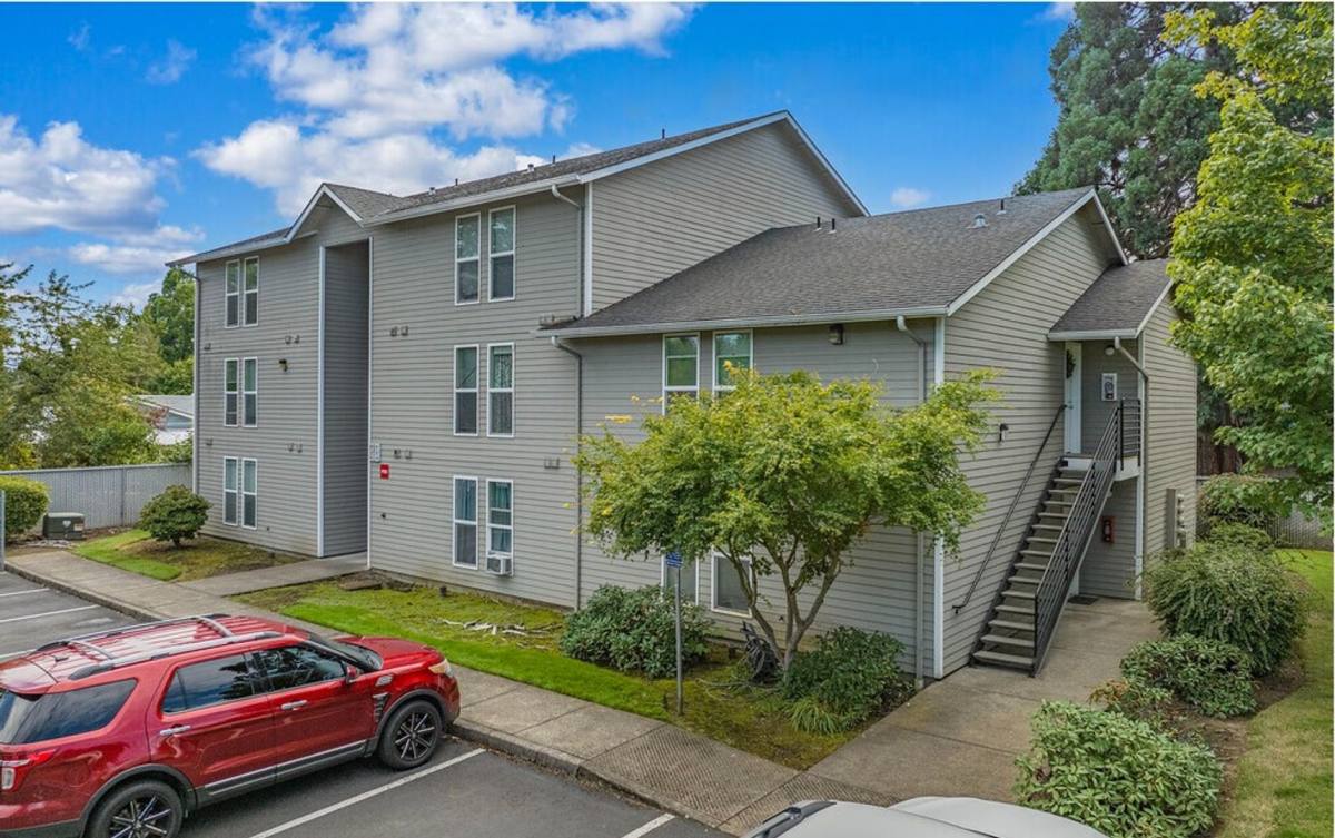 Apartment for rent at 5110 10th Ave NE, Salem, OR 97303