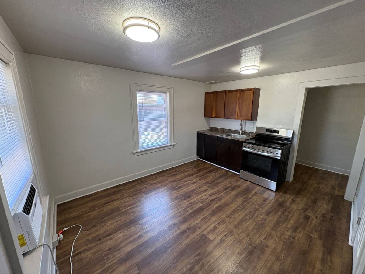 Apartment for rent at 1941 J St, Lincoln, NE 68510