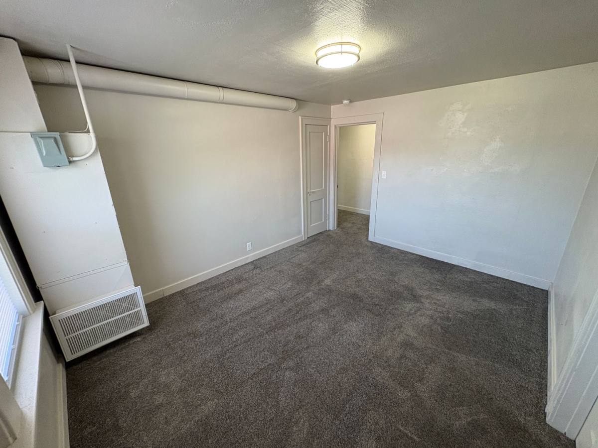 Apartment for rent at 1941 J St, Lincoln, NE 68510