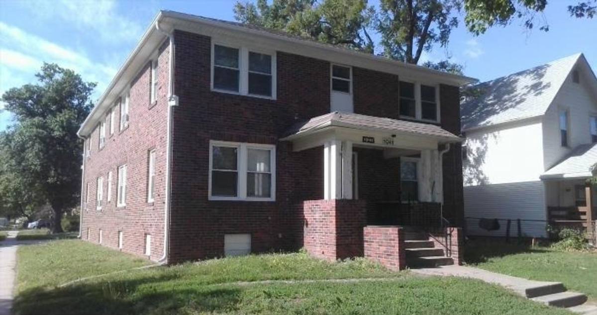 Apartment for rent at 1941 J St, Lincoln, NE 68510