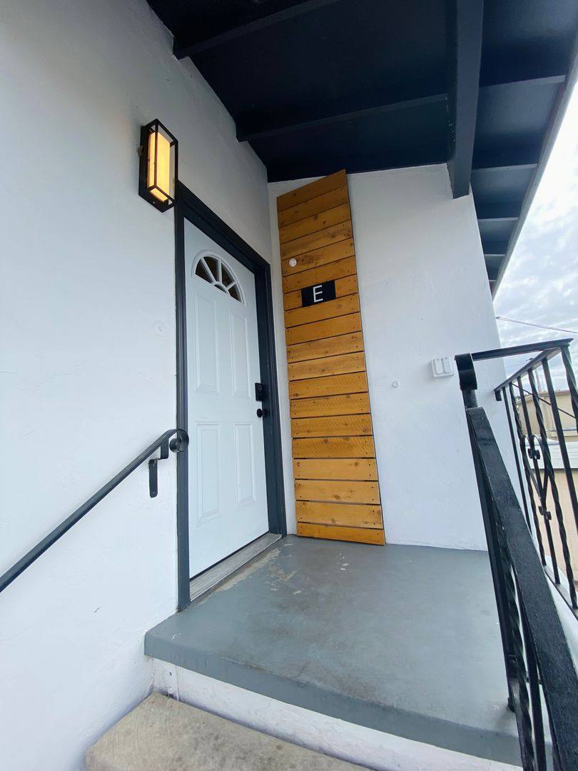 Apartment for rent at 569 Park Way, Chula Vista, CA 91910