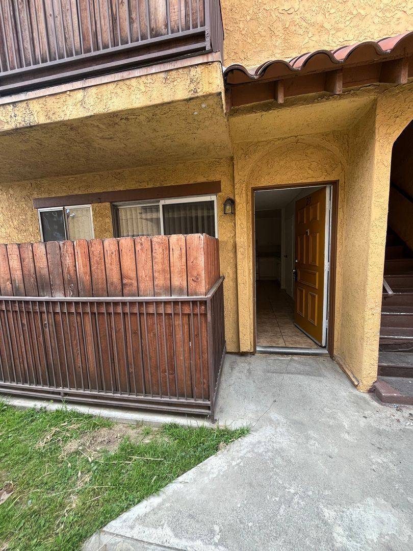 Apartment for rent at 4810 N Vincent Ave, Covina, CA 91722