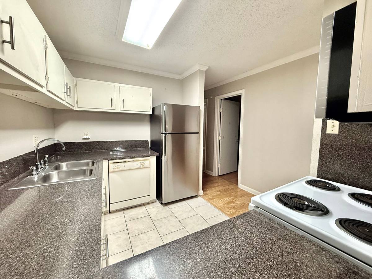 House for rent at 3101 Highland Rd, Baton Rouge, LA 70802
