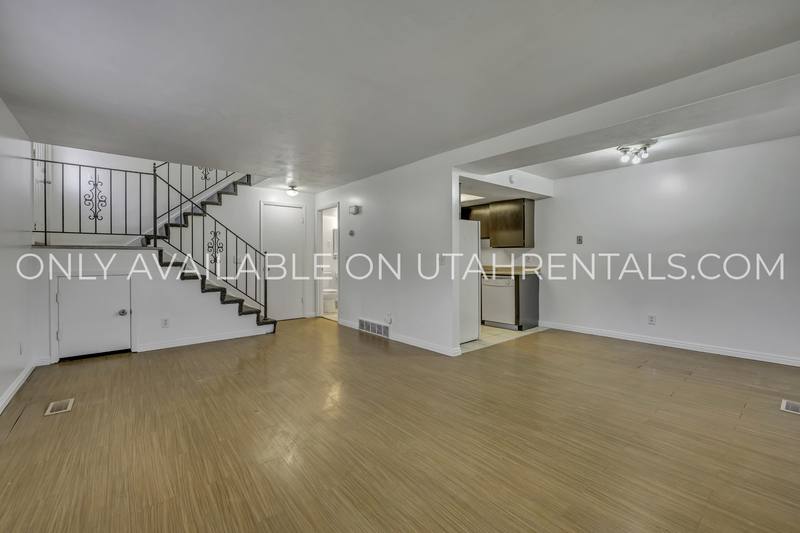Townhouse for rent at 234 W Foxbridge Dr, Midvale, UT 84047
