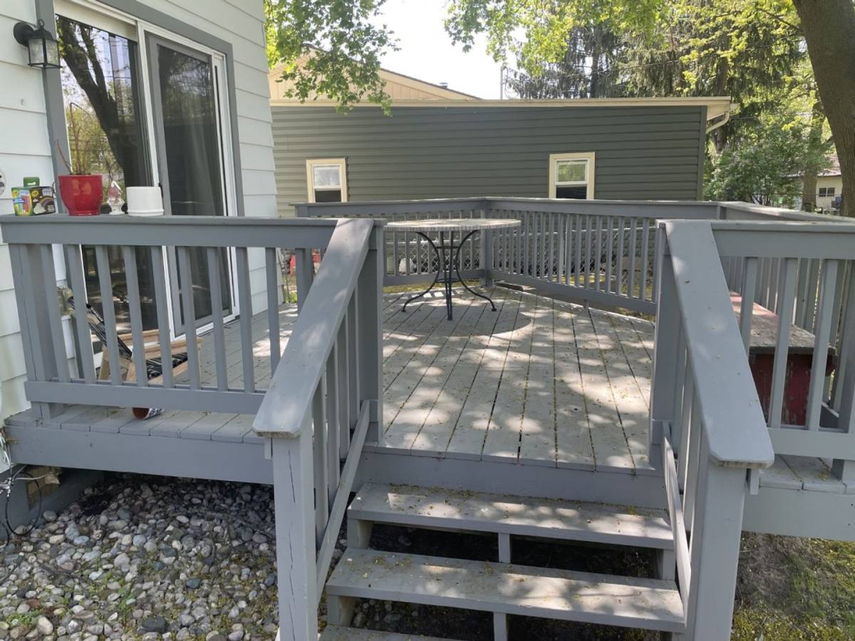 House for rent at 2868 Dayton Dr, Ann Arbor, MI 48108