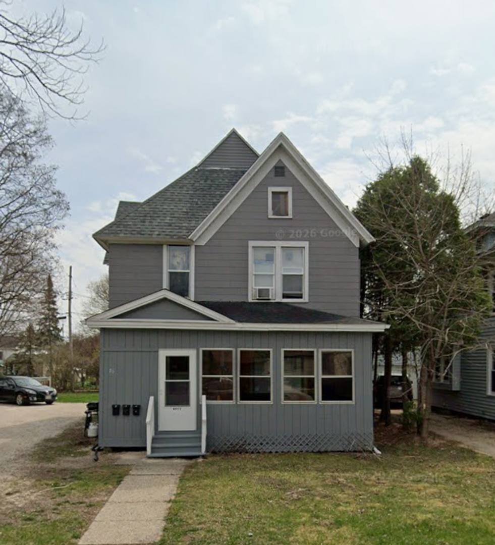 Apartment for rent at 76 W 12th St, Fond Du Lac, WI 54935