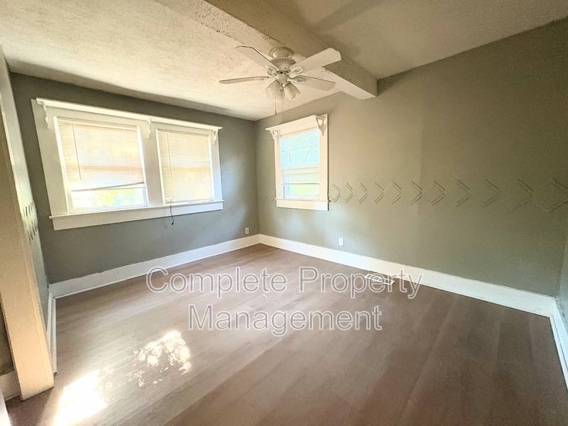 House for rent at 8149 1st Ave S, Birmingham, AL 35206