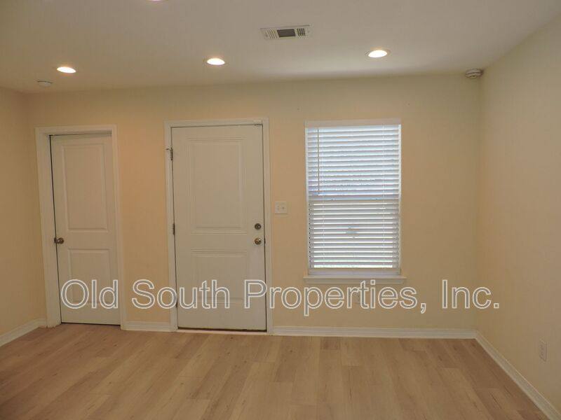 House for rent at 1000 Polk Ave, Pensacola, FL 32507