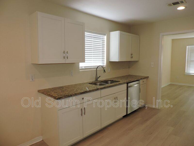 House for rent at 1000 Polk Ave, Pensacola, FL 32507