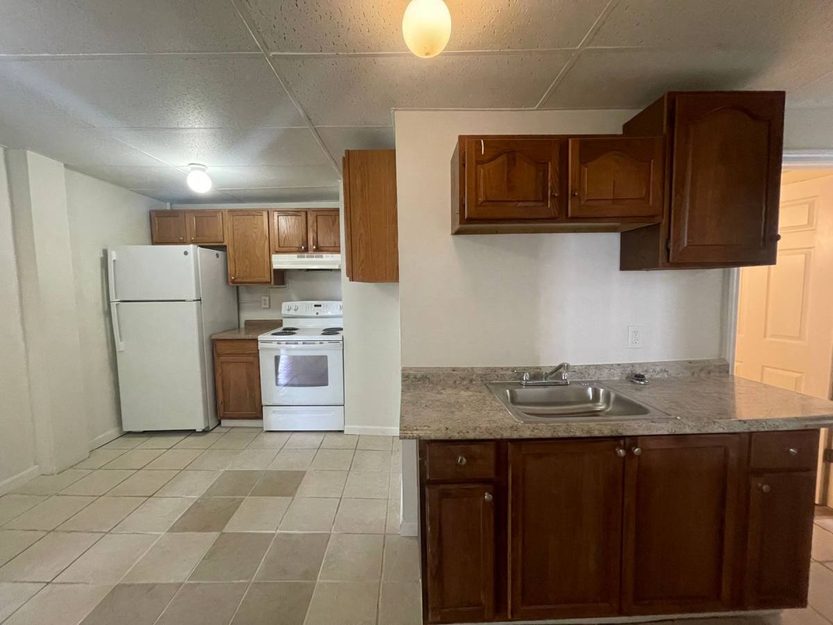 Apartment for rent at 456 Fenn St, Pittsfield, MA 01201